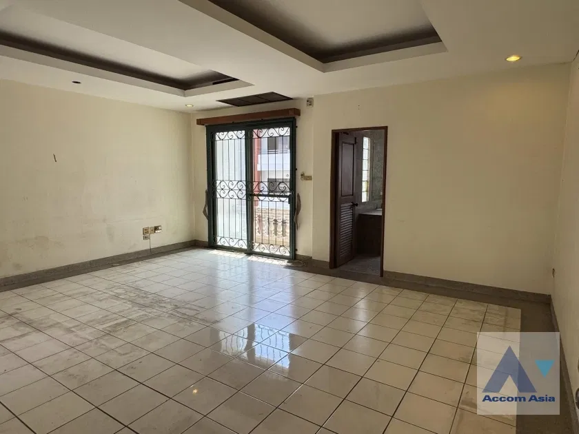 รูป 🔼🔽 AccomA 📩  5 BR Townhouse in Phra Khanong Nuea (AA43747) - รูปที่ 13/20