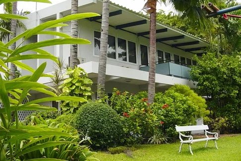 🔼🔽 AccomA 📩  3 BR House @Peaceful Compound (9015003)