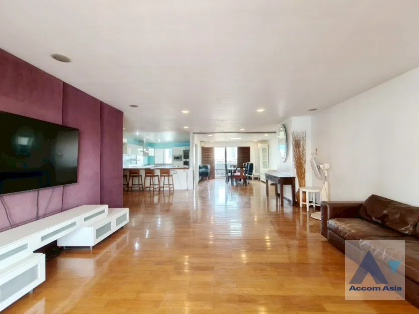 picture 🔼🔽 AccomA 📩 Big Balcony 3 BR Condominium @Regent On The Park 2 (AA34668) - 9/20