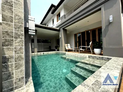 Houses for sale Soi On Nut (Sukhumvit 77) : 🔼🔽 AccomA 📩 Private Swimming Pool 3 BR House in Suan Luang (AA43606)