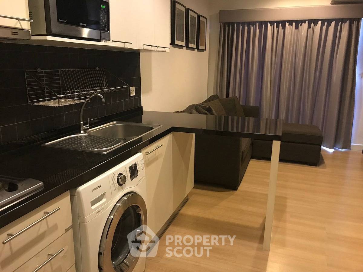 รูป คอนโด 1-ห้องนอน ที่ เดอะ ซี้ดมิงเกิ้ล สาทร-สวนพลู ใกล้ BTS ศาลาแดง (ID 514156) - รูปที่ 8/11