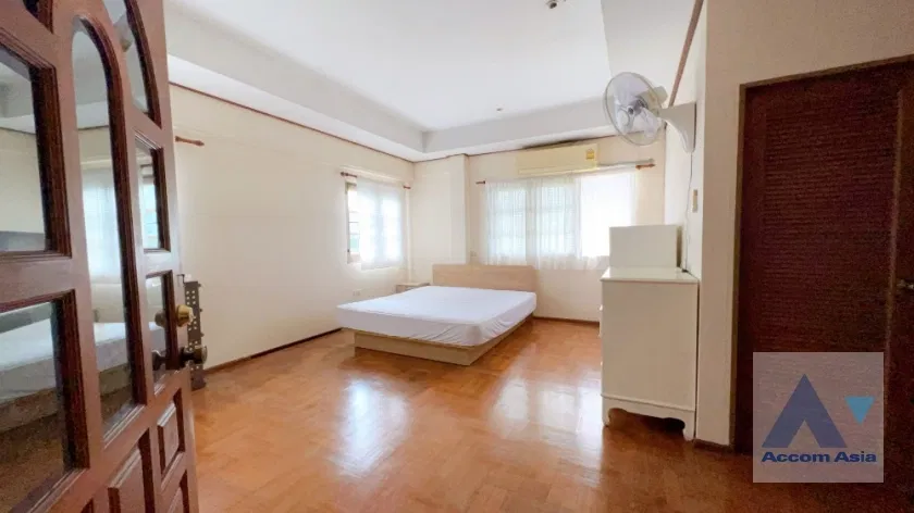 picture 🔼🔽 AccomA 📩 Classic wood home with garden terrace and vintage interior (AA36754) - 16/20