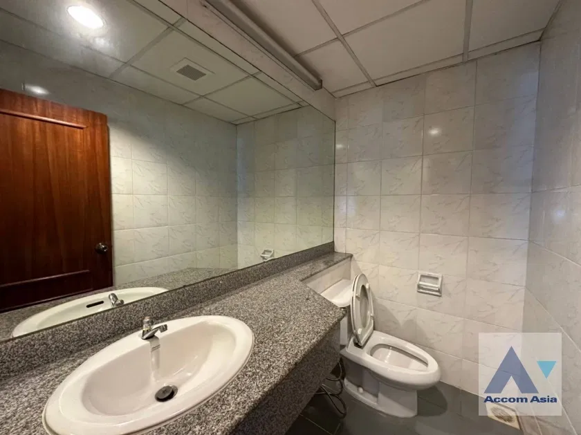 picture 🔼🔽 AccomA 📩  3 BR Condominium @Liang Garden (1412444) - 14/14