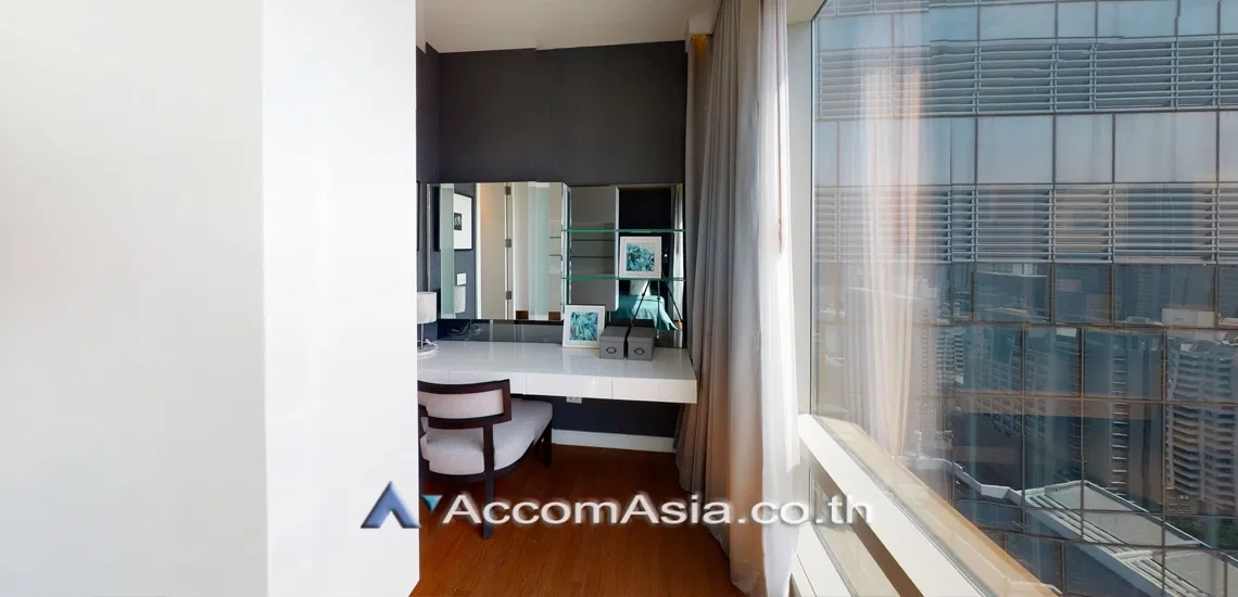 picture 🔼🔽 AccomA 📩 Penthouse,Huge Terrace,Duplex Condo 2 BR Condominium @185 Rajadamri (AA22218) - 17/20