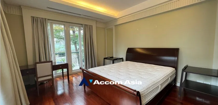 picture 🔼🔽 AccomA 📩 Low-rise colonial condominium with skyline view and spacious layout (1511505) - 7/13