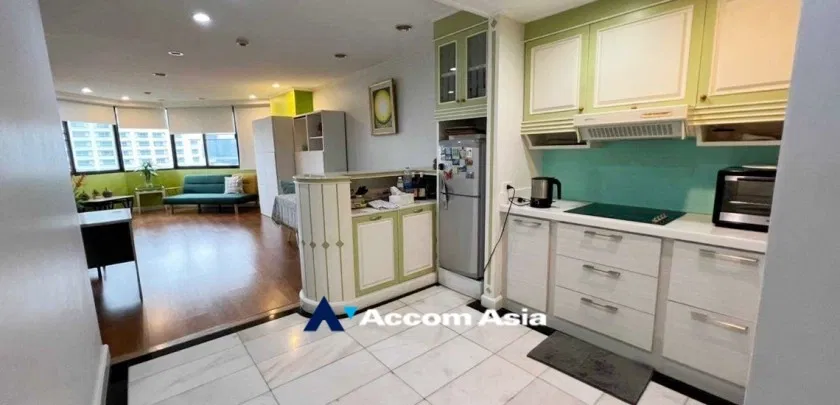 picture 🔼🔽 AccomA 📩 Lake Avenue Condominium - 5/15