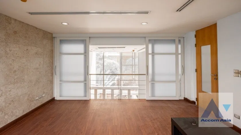 picture 🔼🔽 AccomA 📩 Mint Modern Loft Townhouse in New Exclusive Compound, Rama 3 (11004503) - 9/20