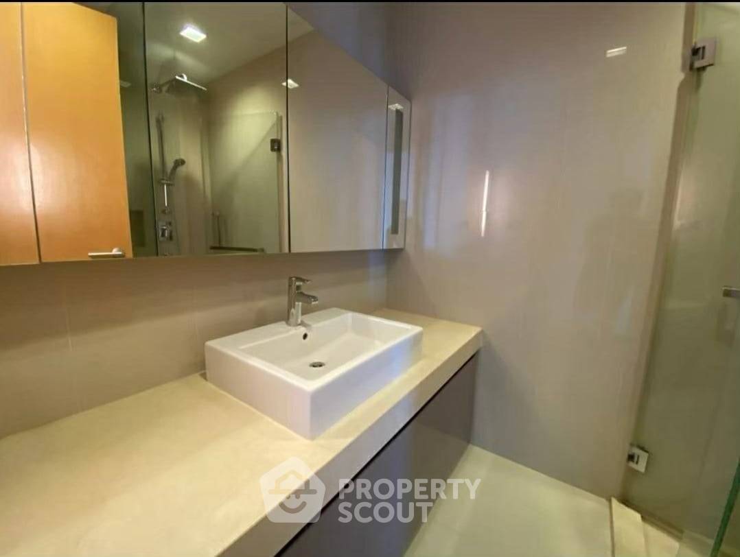 picture 2-BR Condo at Hyde Sukhumvit 13 Condominium near BTS Nana (ID 730268) - 2/36