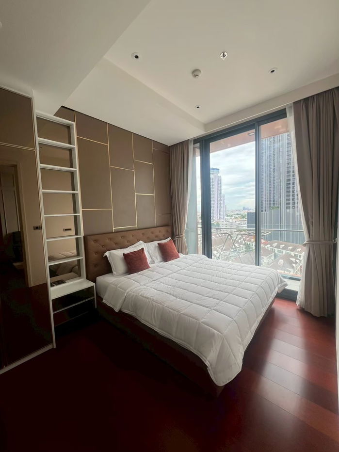 picture Luxury Condo, KHUN by YOO, in the Heart of Thonglor Soi, Fully Furnished, 12A Floor - 1/8
