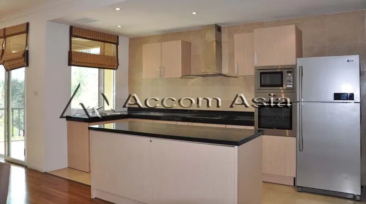 picture 🔼🔽 AccomA 📩 Charming low-rise condo with greenery view in Sukhumvit (13000435) - 7/11