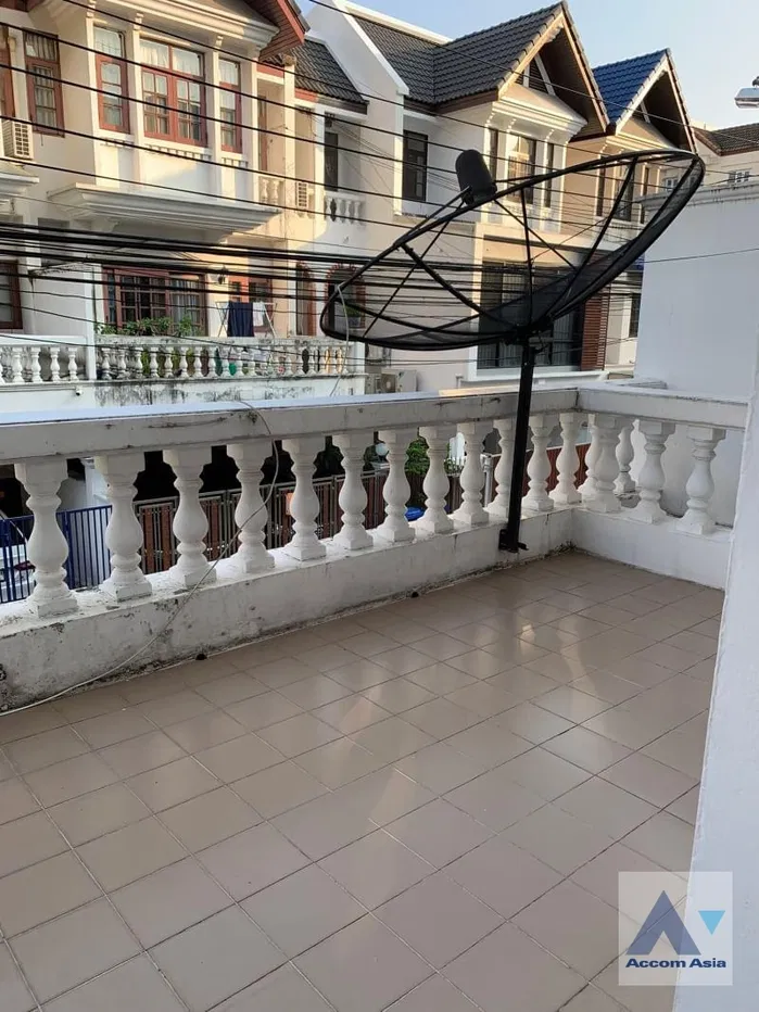 รูป 🔼🔽 AccomA 📩 Home Office 3 BR Townhouse in Thung Wat Don (AA36393) - รูปที่ 8/14
