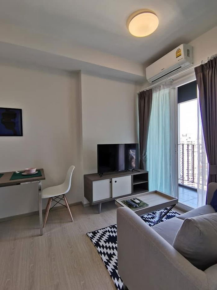 picture For rent 📍 Chapter One Eco Ratchada - Huai Khwang 📍 Fully furnished and equipped, near MRT Huai Khwang - 4/11