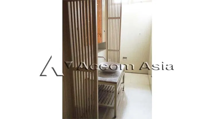 รูป 🔼🔽 AccomA 📩 Private tropical house with pool and lush garden in the Sathorn area (13001750) - รูปที่ 10/13