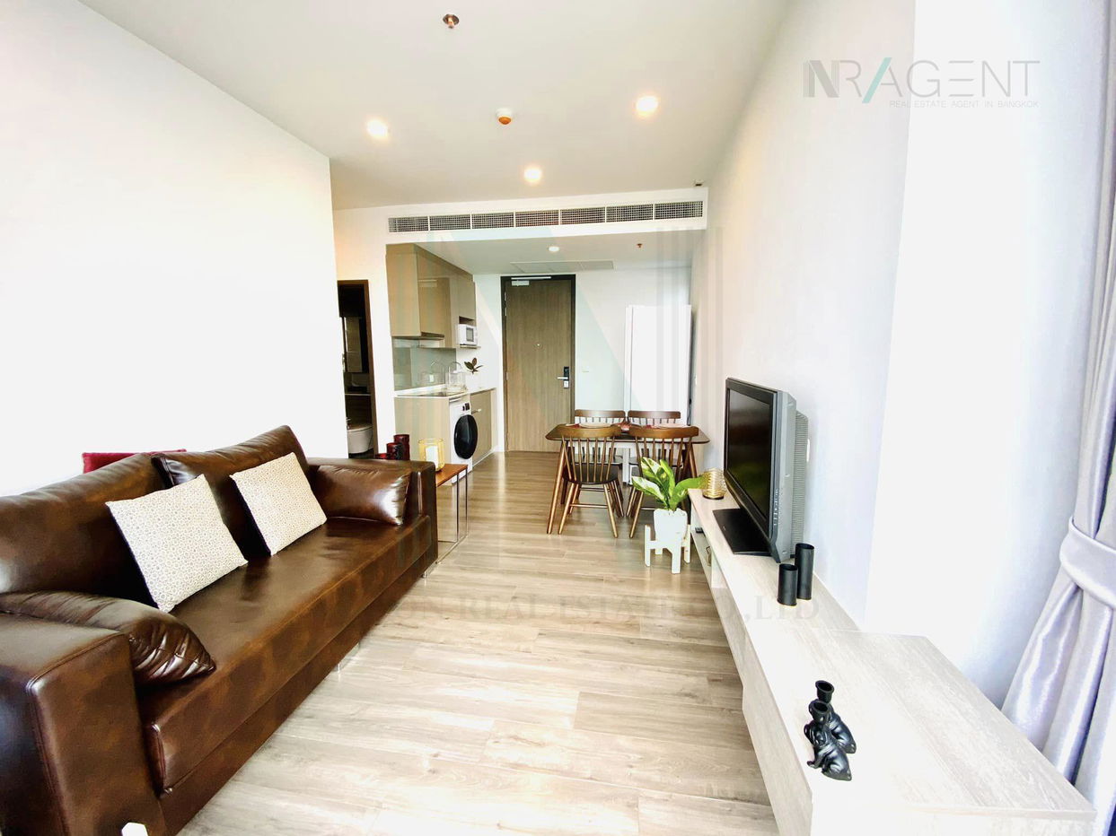 picture For rent, Whizdom Essence, 2 bedrooms, 34th floor, near BTS Punnawithi. - 1/8