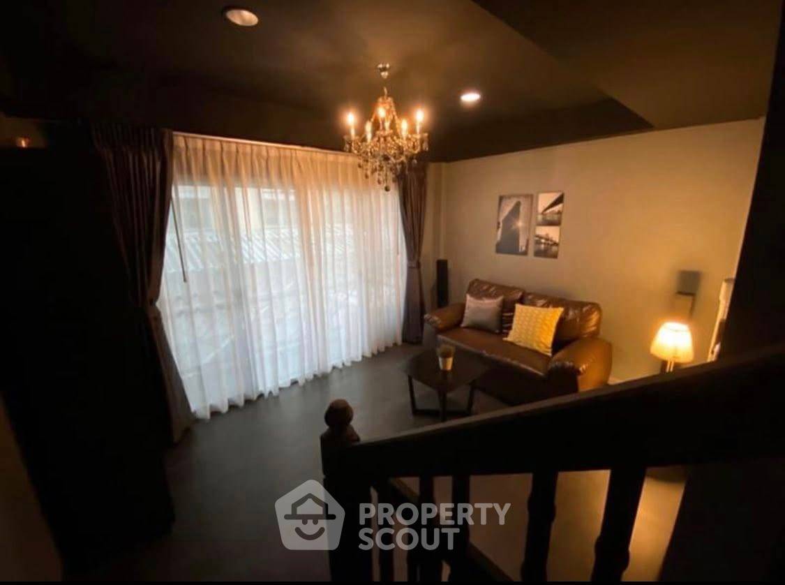 picture 3-BR Townhouse at Baan Klang Muang The Paris Rama 9-Ramkamhaeng in Hua Mak (ID 2283584) - 3/12