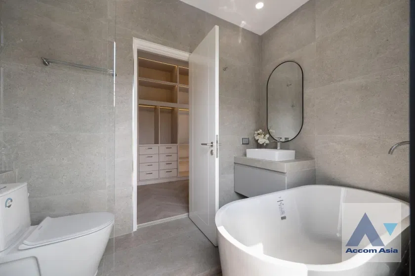 picture 🔼🔽 AccomA 📩 Newly renovated 4 BR House @Moo Baan Klongtan Nivet (AA41991) - 16/19