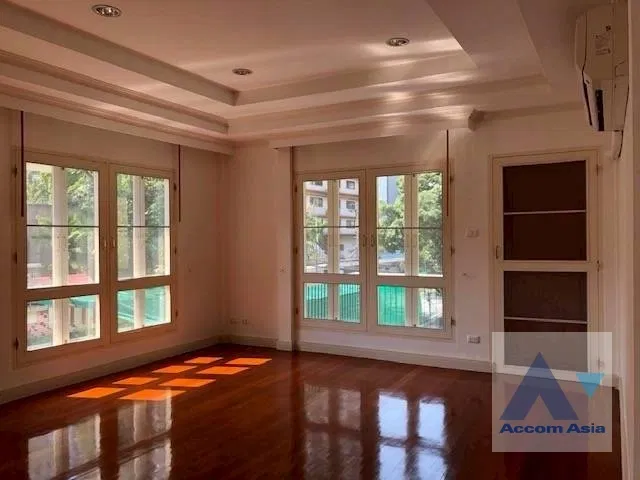 picture 🔼🔽 AccomA 📩  3 BR House in Khlong Toei (AA13475) - 4/11