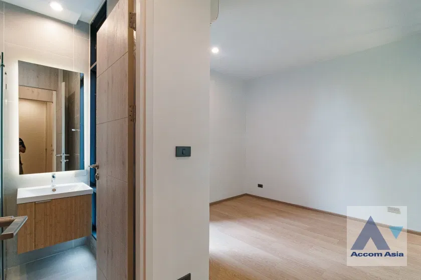 picture 🔼🔽 AccomA 📩  3 BR Townhouse @Luxury Style in Prime Location (AA39008) - 18/20
