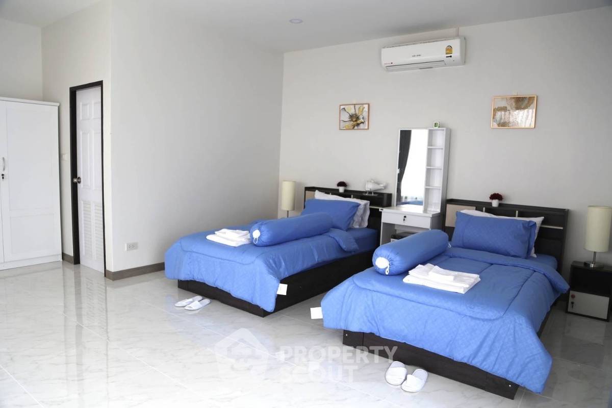 picture 3-BR Villa close to Artist Village Hua Hin (ID 2283705) - 6/12