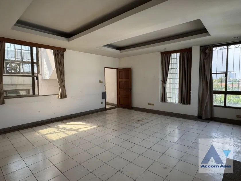 รูป 🔼🔽 AccomA 📩  5 BR Townhouse in Phra Khanong Nuea (AA43747) - รูปที่ 12/20