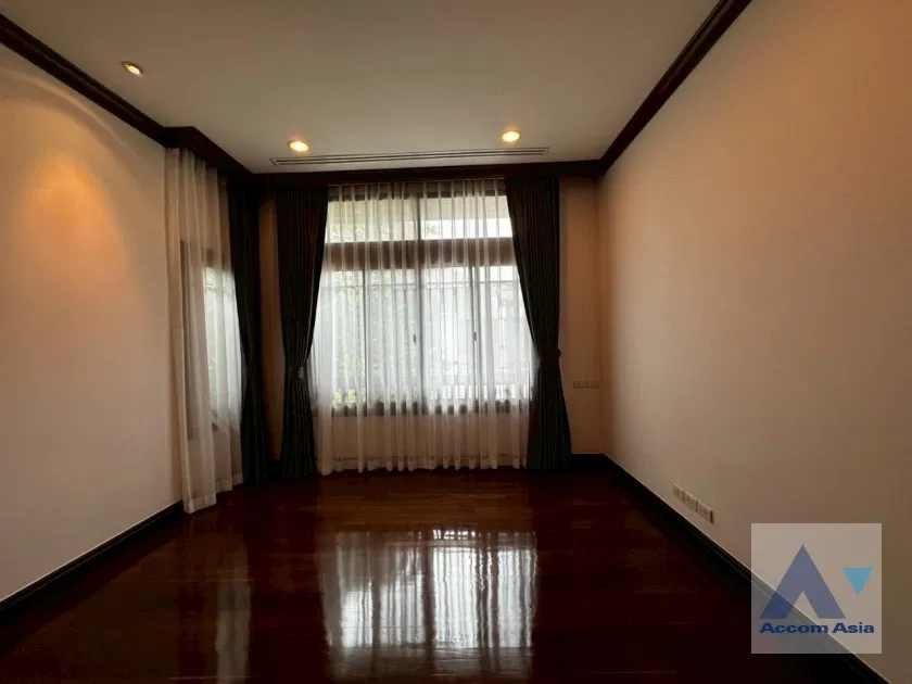 รูป 🔼🔽 AccomA 📩 Thai-style home with pool and high ceiling in serene setting (AA32856) - รูปที่ 18/20