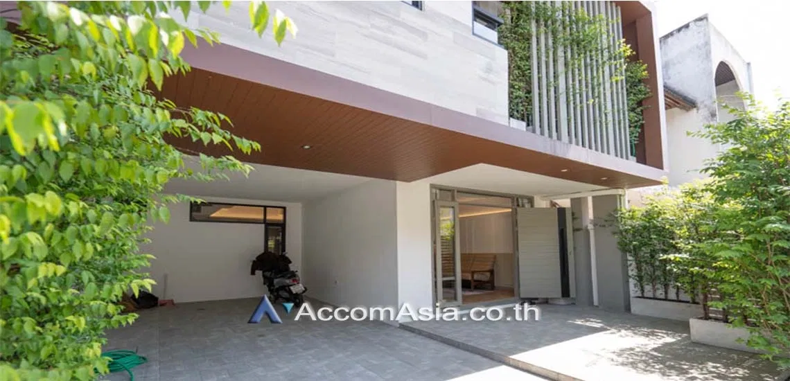 picture 🔼🔽 AccomA 📩  3 BR House in Khlong Ton Nuea (AA27802) - 1/14