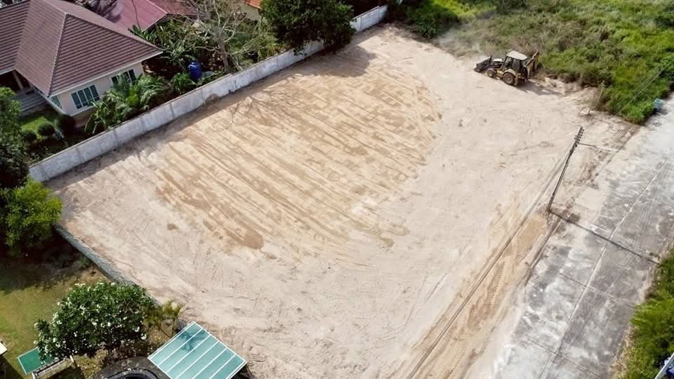 picture Prime location land for sale near Regent's School & Rugby, Pattaya - 3/8