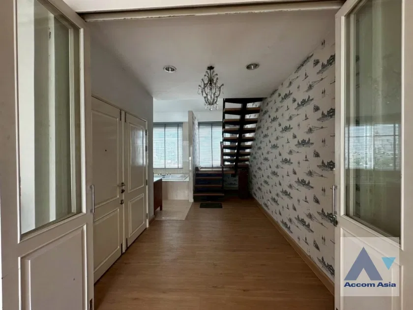 รูป 🔼🔽 AccomA 📩  4 BR House @Baan Klang Krung Thonglor (AA44012) - รูปที่ 12/20