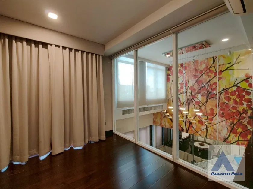 รูป 🔼🔽 AccomA 📩  Elegant condominium with chandeliers and classic interiors in Yen Akat (AA34008) - รูปที่ 16/20