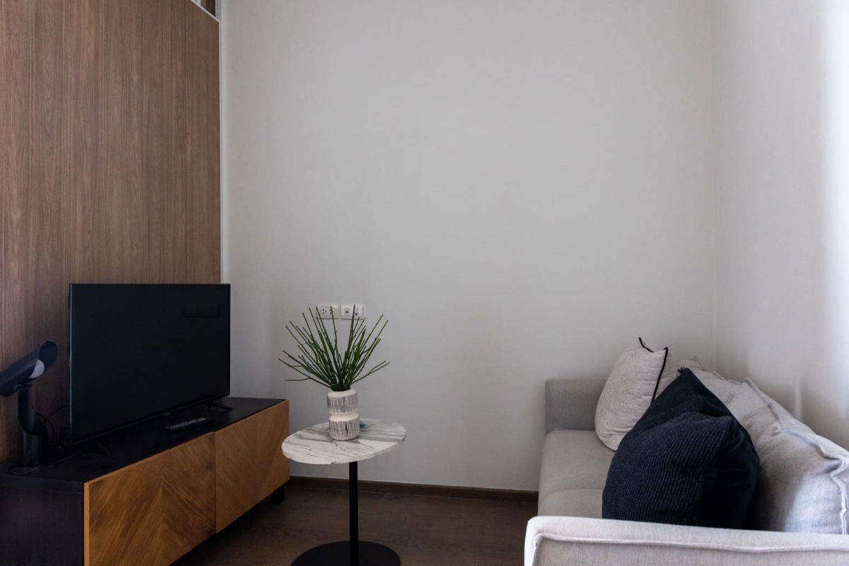 picture Condo for rent: Park 24, near BTS Phrom Phong, 23,000 baht, property code: RS1630 - 3/6