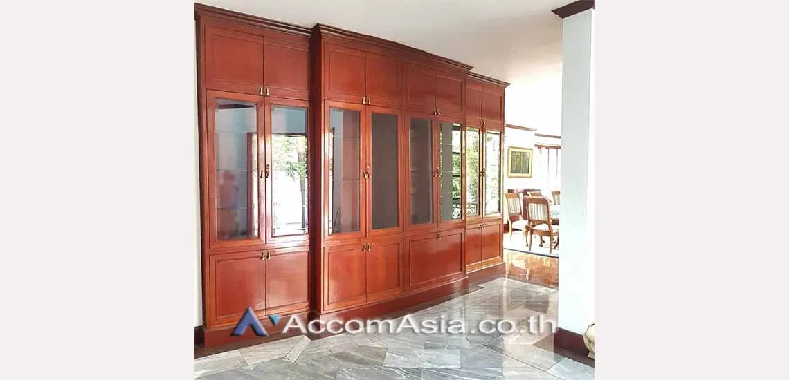 รูป 🔼🔽 AccomA 📩  Elegant European-Style Home with Central Spiral Staircase (AA22749) - รูปที่ 18/20