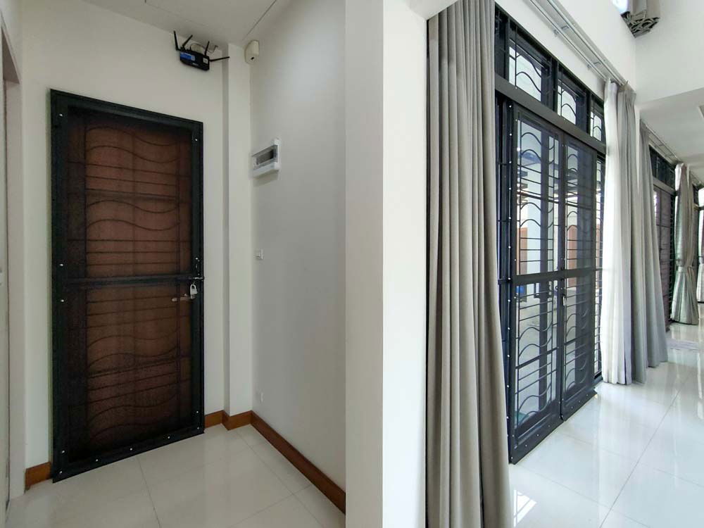 picture Modern-Style 4-Bedroom House with Bathtub, Just 10 Minutes to Chiang Mai Airport - 49/50