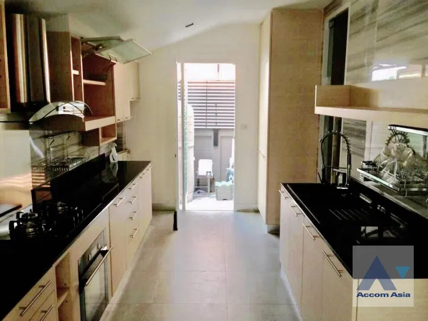 รูป 🔼🔽 AccomA 📩 Fully furnished detached home in Pattanakarn at Golden Nakara Onnut Motorway (AA34286) - รูปที่ 6/15