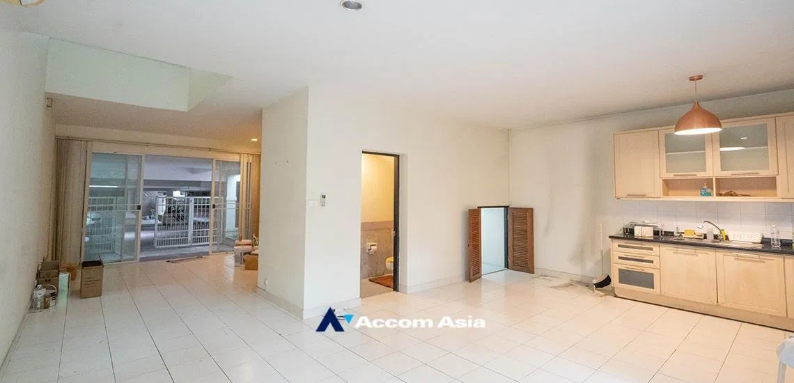 รูป 🔼🔽 AccomA 📩  3 BR Townhouse @Modern style (12000103) - รูปที่ 6/19