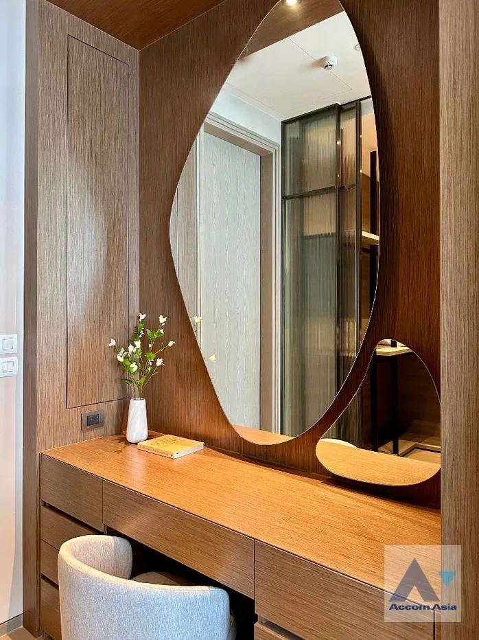picture 🔼🔽 AccomA 📩 Pet-Friendly Ultimate Luxury 1-Bed Corner Unit | Fully Furnished, Top Floor at SCOPE Langsuan - 12/12
