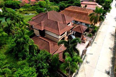 บ้านเดี่ยว ชลบุรี : ขายบ้านพลูวิลล่า พร้อมเข้าอยู่ โซนหนองจับเต่า นาจอมเทียน ชลบุรี 