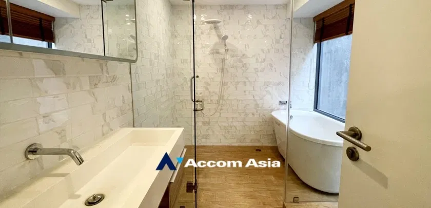 รูป 🔼🔽 AccomA 📩 Double High Ceiling,Duplex Condo,Ground Floor,Huge Terrace 2 BR Condominium @Siamese Gioia (AA15791) - รูปที่ 16/20