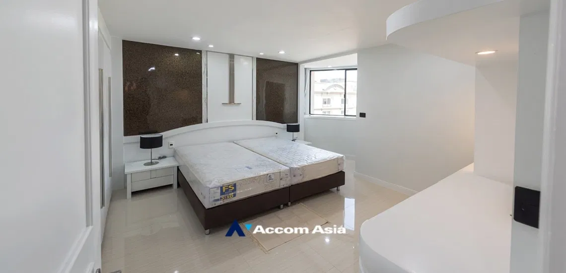 picture 🔼🔽 AccomA 📩 Elegant condominium with spacious layout and neutral palette at President Park Sukhumvit 24 (AA34594) - 9/17