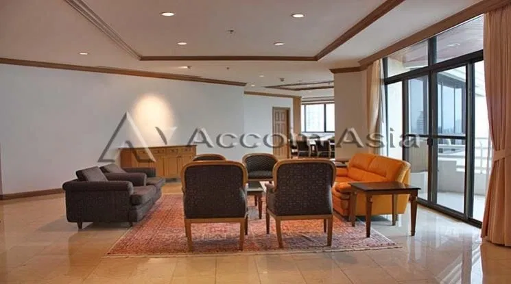 picture 🔼🔽 AccomA 📩 Bright condominium with open views and wood accents (24494) - 1/9