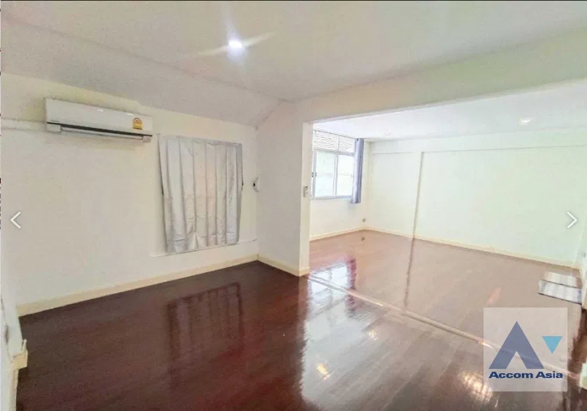 picture 🔼🔽 AccomA 📩 Home Office 3 BR Townhouse in Klong Tan (13000222) - 10/20