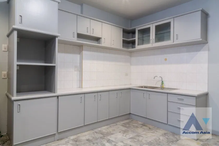 รูป 🔼🔽 AccomA 📩 Spacious townhouse with greenery and open-plan comfort in Sathorn - รูปที่ 10/15