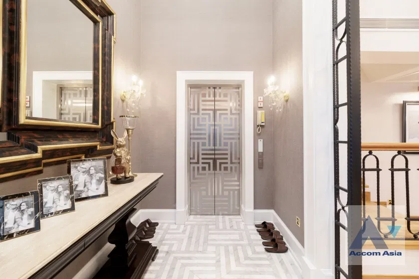 picture 🔼🔽 AccomA 📩 Private Swimming Pool 4 BR House @Casa Ekkamai 28 (AA34856) - 6/20
