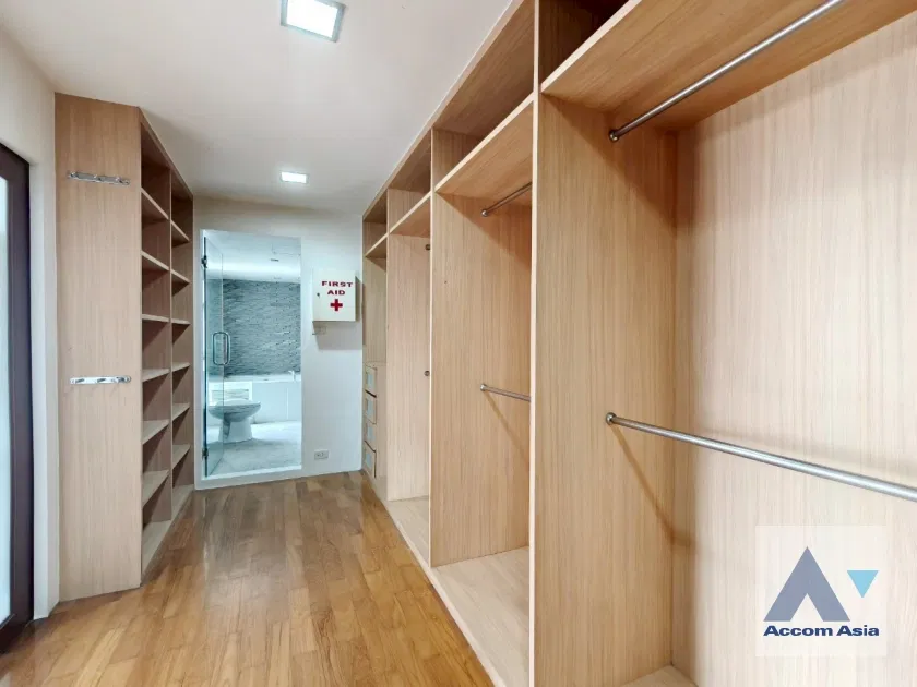 picture 🔼🔽 AccomA 📩 Big Balcony 3 BR Condominium @Regent On The Park 2 (AA34668) - 17/20