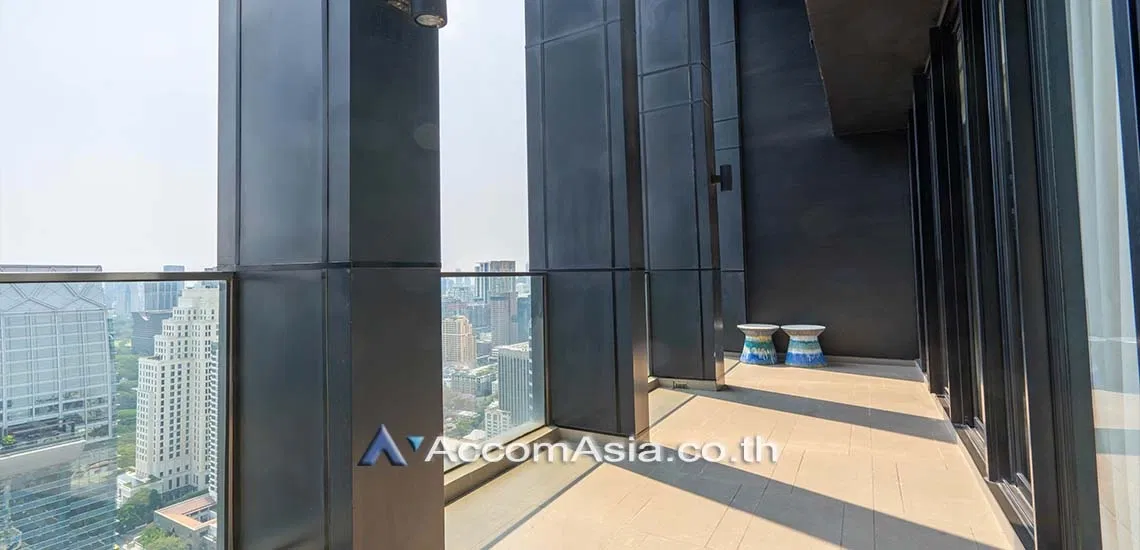 รูป 🔼🔽 AccomA 📩 Duplex Condo,Fully Furnished 3 BR Condominium @Noble Ploenchit (AA25140) - รูปที่ 6/14