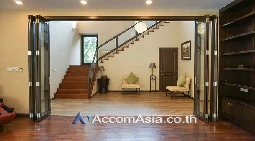รูป 🔼🔽 AccomA 📩 Home Office 4 BR House in Phra Khanong Nuea (2318842) - รูปที่ 6/16