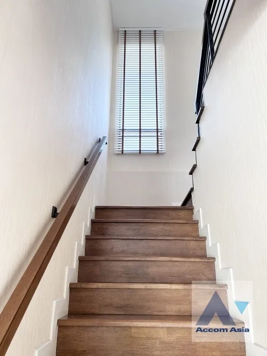 picture 🔼🔽 AccomA 📩  4 BR House @ (AA38888) - 10/18