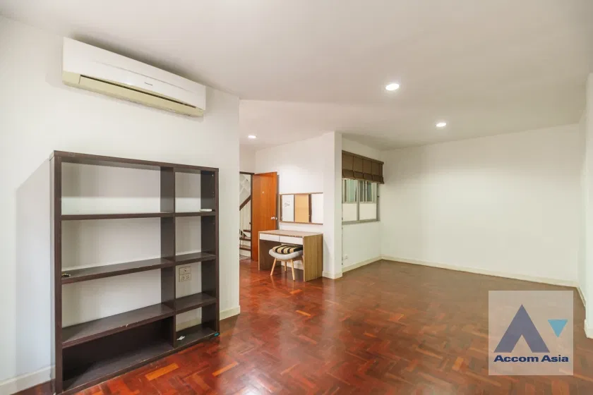 picture 🔼🔽 AccomA 📩 Pet friendly,Home Office 3 BR House in Khlong Ton Nuea (2519514) - 9/20