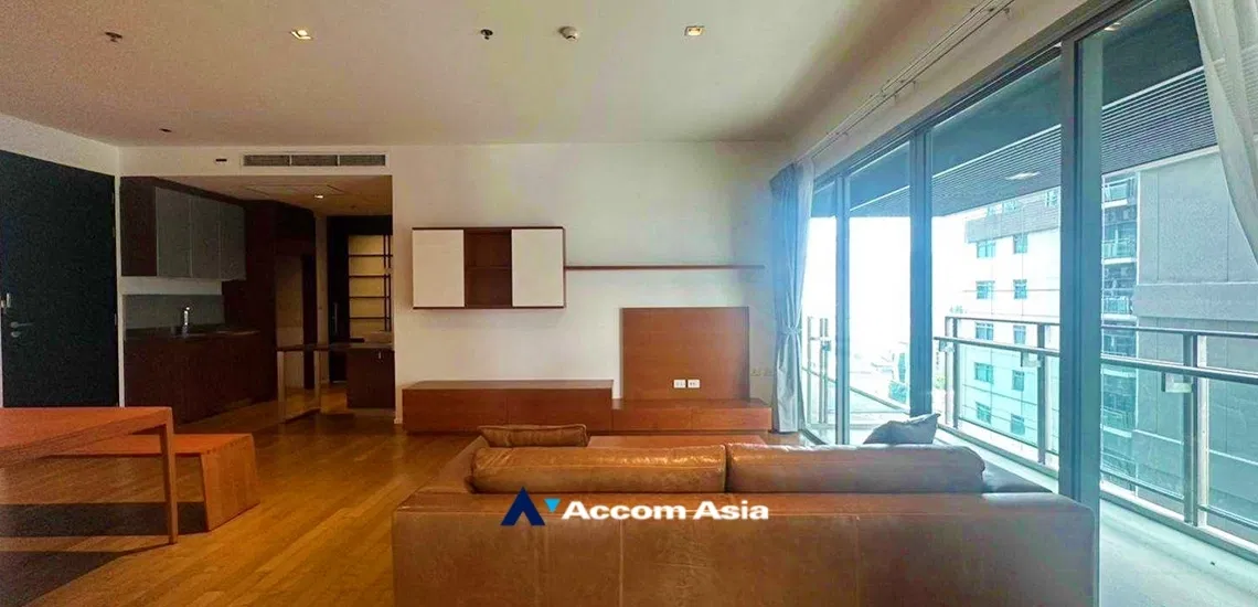 picture 🔼🔽 AccomA 📩  3 BR Condominium @The Madison (1519491) - 2/15