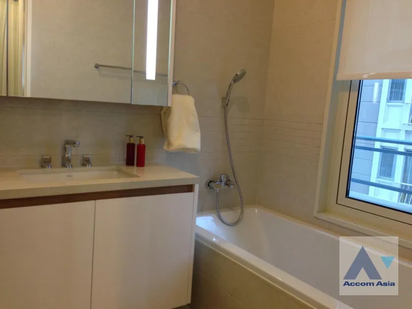 รูป 🔼🔽 AccomA 📩  2 BR Condominium @Q Langsuan  (AA11890) - รูปที่ 7/10