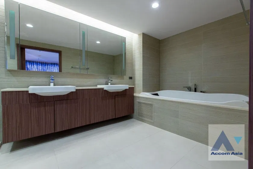 รูป 🔼🔽 AccomA 📩 Cozy luxury condo in prime Sathorn location (AA40066) - รูปที่ 10/10
